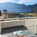 La Villa Du Petit Port - Appartements & Chambres