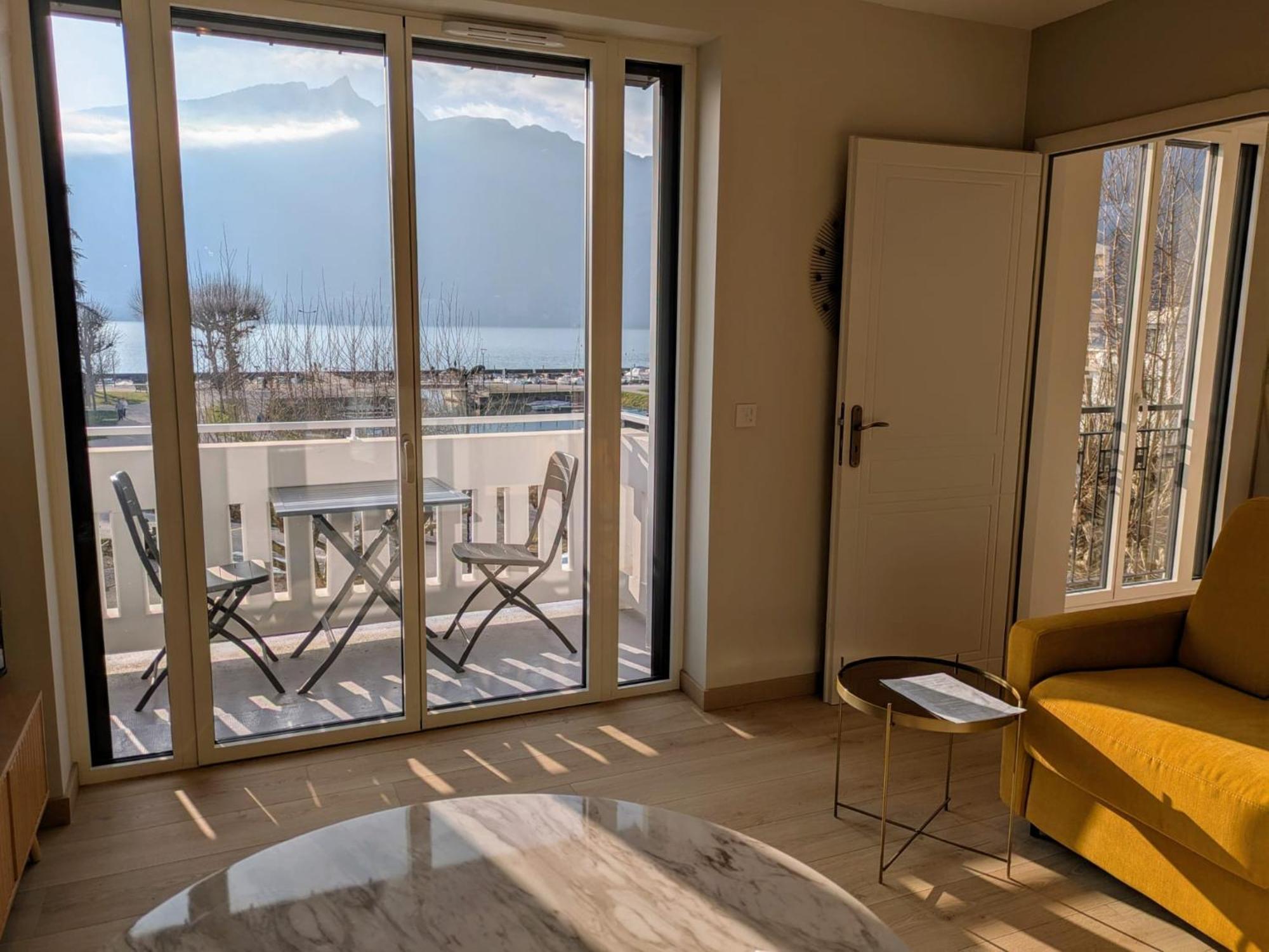 Apartment La Du Petit Port - & *